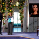 Hija de opositora venezolana María Corina Machado recibe en su nombre el Nobel de la Paz