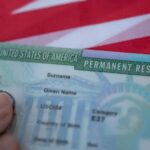 Si quieren ‘green card’, 400 mil mexicanos tendrían que salir de Estados Unidos
