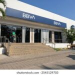 Fue por dinero… y terminó encerrada en un banco